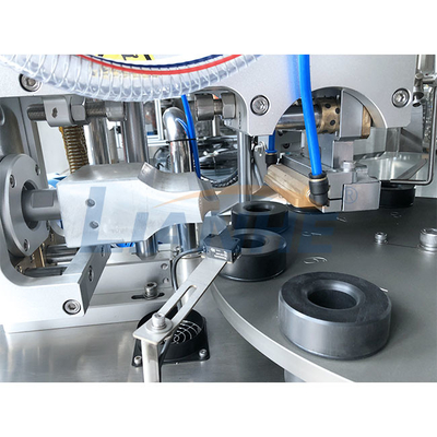 طول 50-210mm أنبوب ملء آلة مانع الصدأ لمستحضرات التجميل