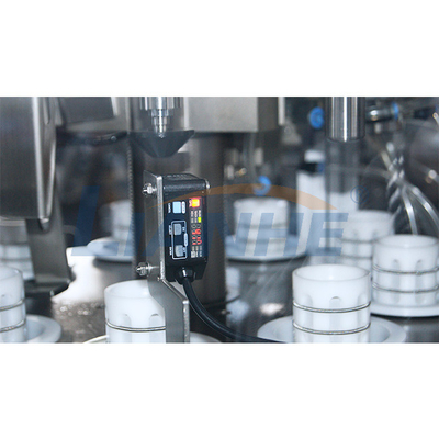 آلة تعبئة أنبوب المرهم SUS316L 0.5-0.7Mpa مضاد للتآكل